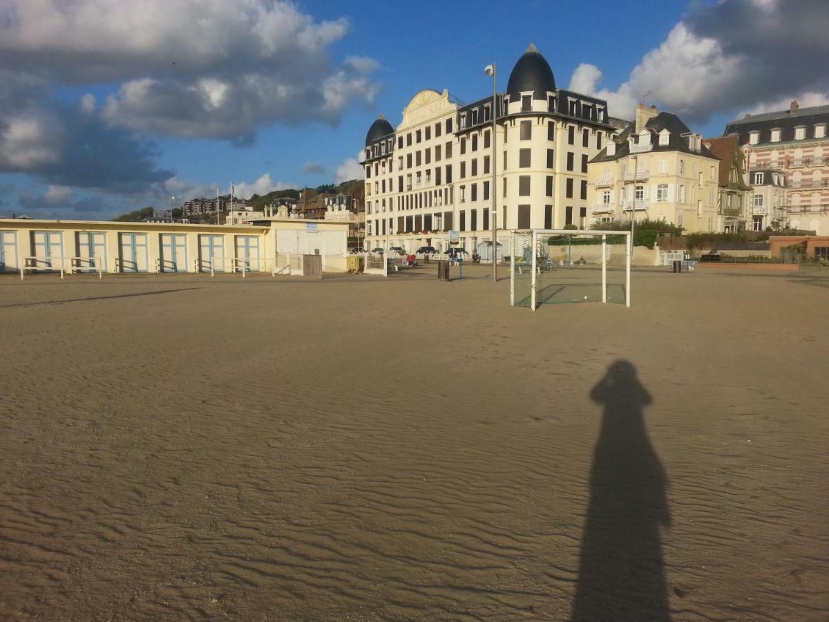 Chez Coco, 7 Persons, Triangle D'Or, Hypercentre Apartment Deauville Exterior foto